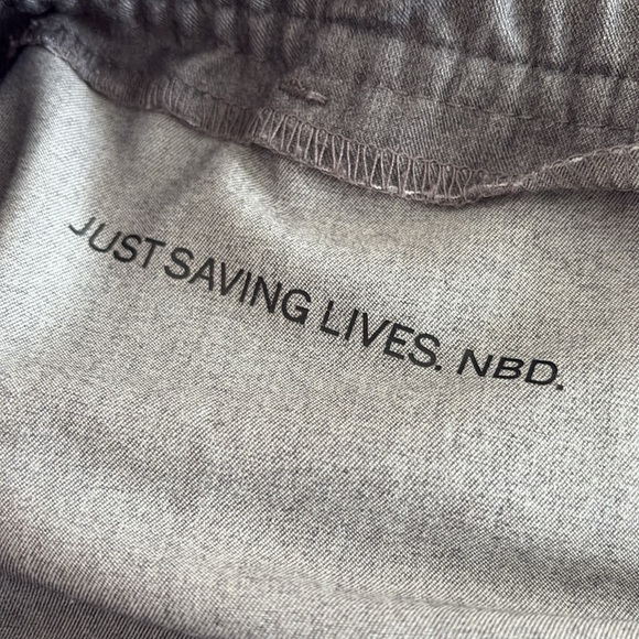 Figs Men’s Tansen Jogger Scrub Pants Grey Size M/S Medium Short - Picture 12 of 15